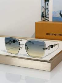 Picture of Louis Vuitton Sunglasses _SKUfw81854688fw